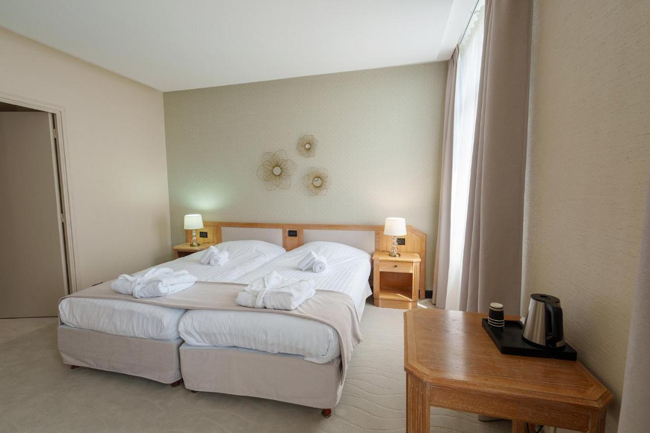 Best Western Plus Le Picardy Saint-Quentin  Exteriör bild