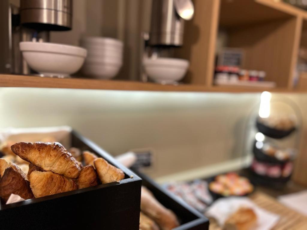 Best Western Plus Le Picardy Saint-Quentin  Exteriör bild