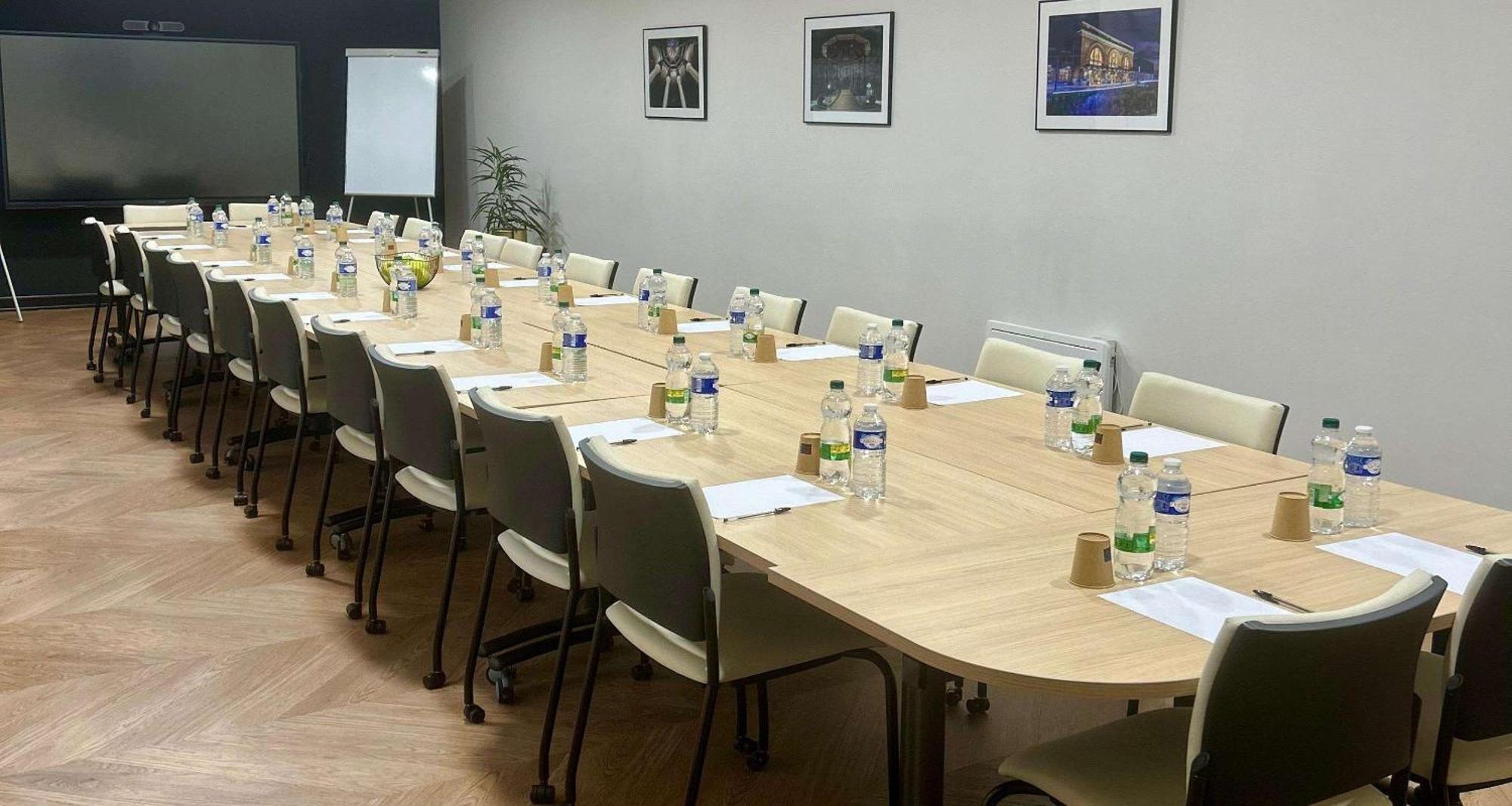 Best Western Plus Le Picardy Saint-Quentin  Exteriör bild